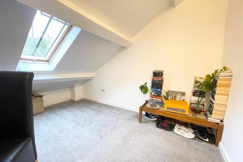 28 Fore Street, Camelford, PL32 9PG