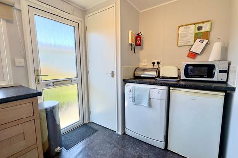 2 bedroom lodge for sale, St Merryn Park, St Merryn, PL28