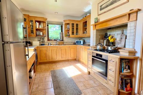 4 bedroom detached bungalow for sale, St Merryn, PL28