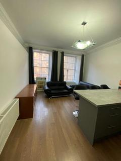 5 bedroom flat to rent, 7, Academy St, Edinburgh, EH6 7EF