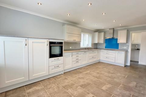 Fairhaven Dobbin Close, Trevone, Padstow, PL28 8QS