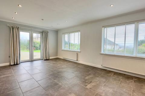 Fairhaven Dobbin Close, Trevone, Padstow, PL28 8QS