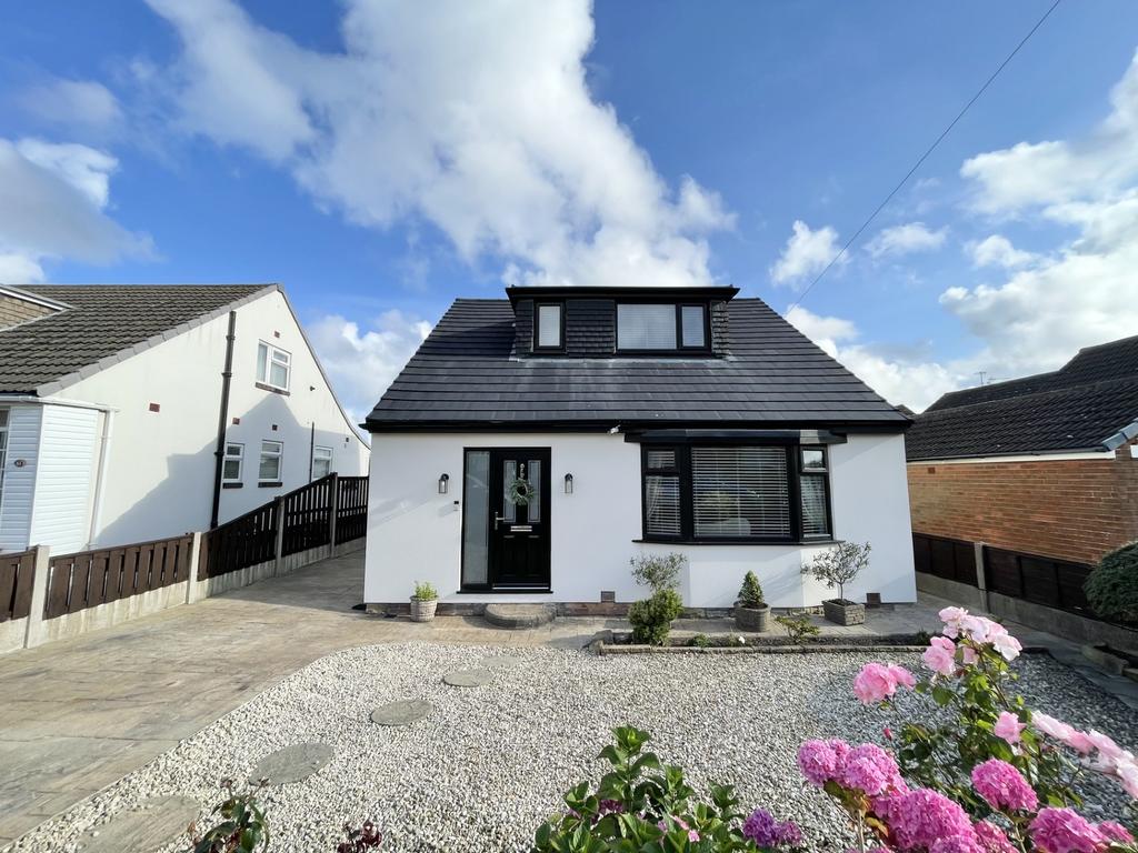 Wilson Square, Cleveleys FY5 3 bed bungalow for sale £325,000