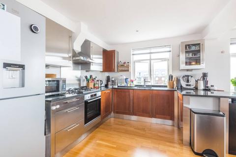 2 bedroom flat for sale, Woodlands Heights, Greenwich, London, SE3