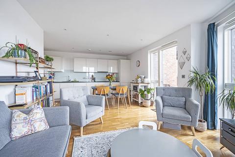 Flat 4, 2 Martel Place, London, E8 2FQ