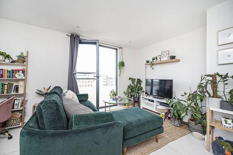 1 bedroom flat to rent - Arthaus Apartments, London Fields, London, E8