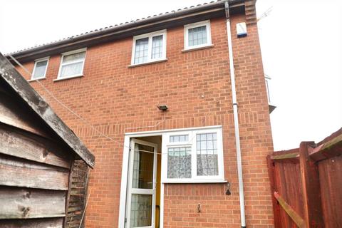 36 Nuthatch Gardens, London, SE28 0DJ