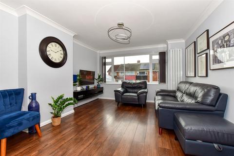 58 Marling Way, Gravesend, DA12 4DN