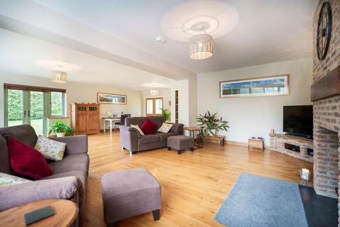 Midway Loshpot Lane, Kirk Deighton, Wetherby, LS22 5HJ