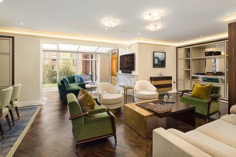 3 bedroom apartment for sale, Upper Grosvenor Street, London, W1K