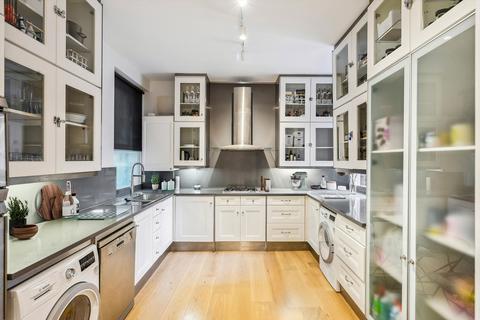 4 bedroom flat to rent, Franklins Row, London, SW3