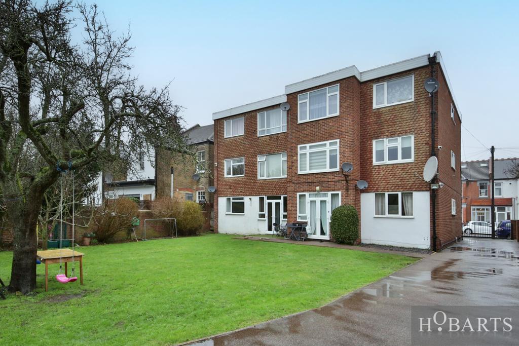 2 Bedroom Flat for Sale