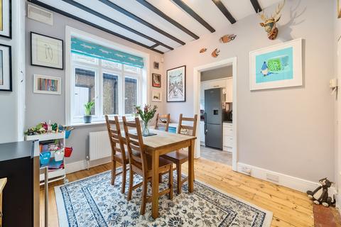 56 Woodcote Grove Road, Coulsdon, CR5 2AB