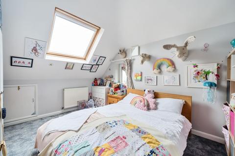 56 Woodcote Grove Road, Coulsdon, CR5 2AB