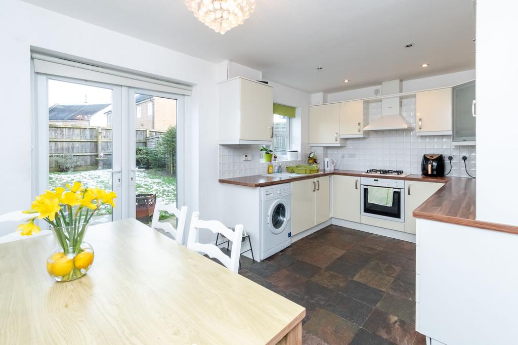 Foxfield Road, St. Helens, WA9 3 bed end of terrace house for sale £