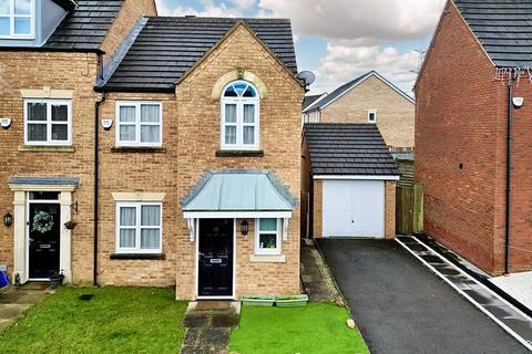 3 bedroom end of terrace house for sale, Foxfield Road, St. Helens, WA9