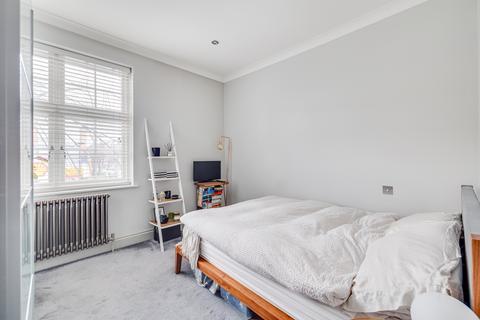 2 bedroom flat for sale, Fulham Road, Fulham, London