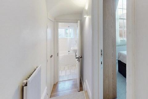 29b Aberdeen Place, London, NW8 8JR