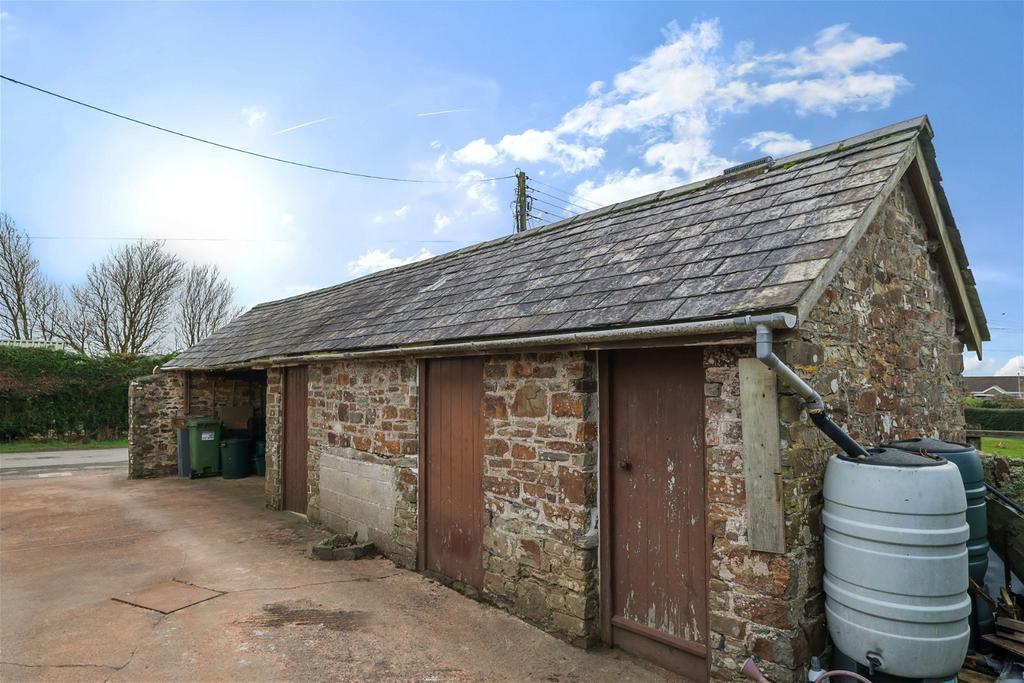Ashwater 3 bed detached house for sale £399,950