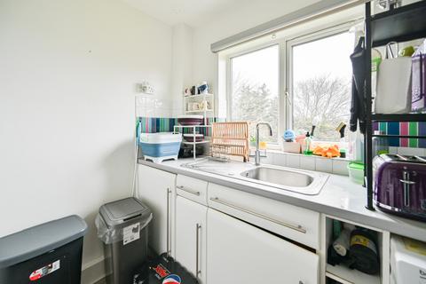 6 Brymay Close, London, E3 2SY