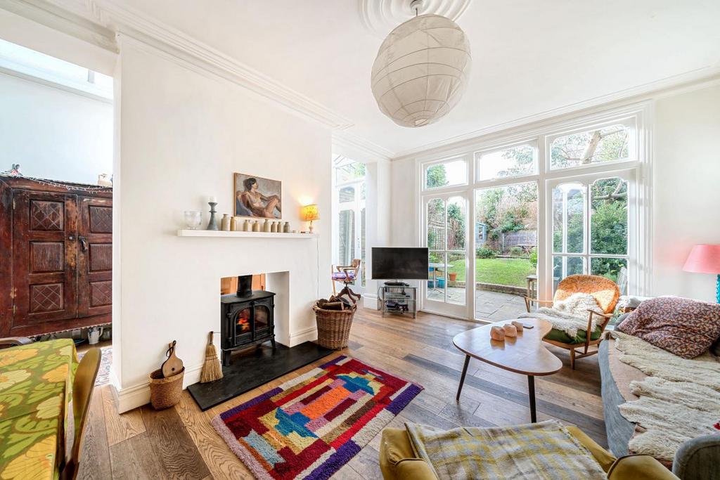 Rosebery Road, Muswell Hill 4 bed terraced house £1,850,000
