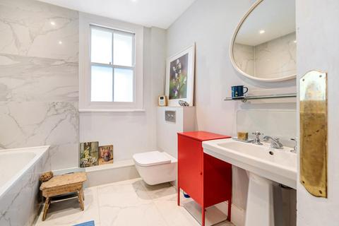52 Rosebery Road, London, N10 2LJ