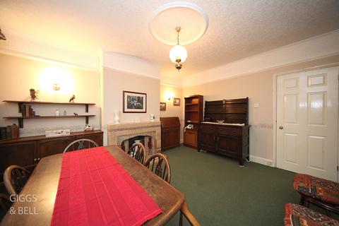 649 Hitchin Road, Luton, LU2 7UP