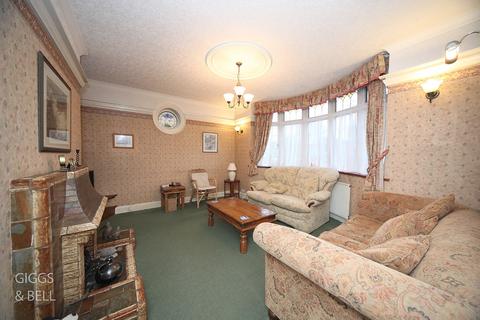 649 Hitchin Road, Luton, LU2 7UP