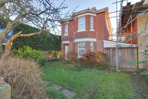 3 bedroom detached house for sale - Florence Road, Woolston