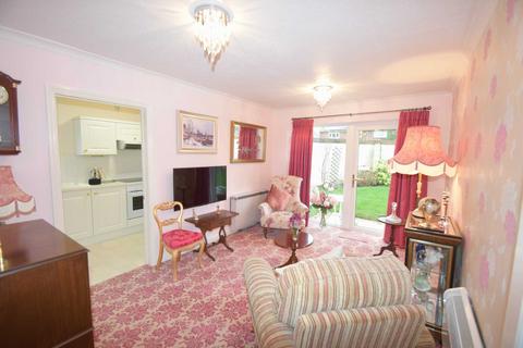 2 bedroom retirement property for sale, Orchard Walk, Watlington