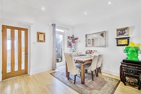 undefined, Temple Road, Hounslow, TW3