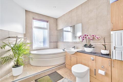 undefined, Temple Road, Hounslow, TW3