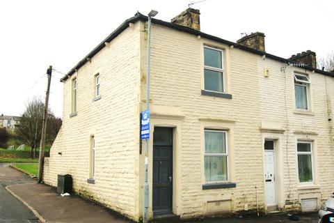 3 bedroom end of terrace house for sale - Piccadilly Road, Burnley