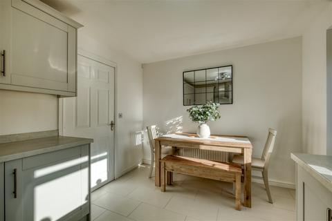 105 Appletree Lane, Redditch, B97 6TS