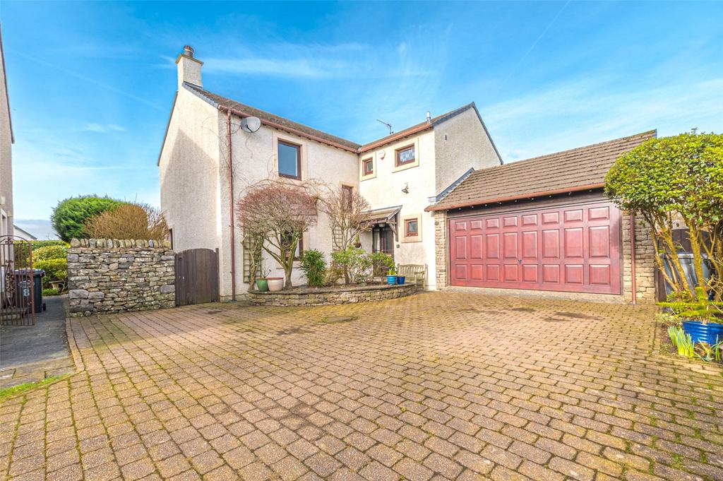 Natland, Kendal LA9 5 bed detached house for sale £595,000