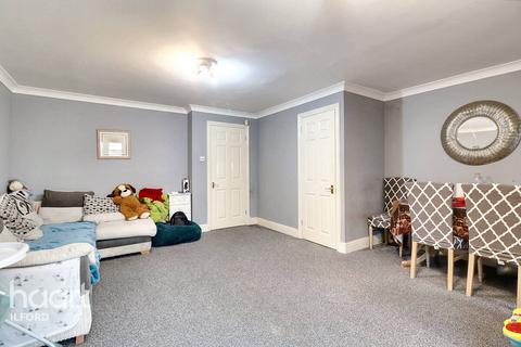 3 bedroom terraced house for sale, Lavender Place, Ilford