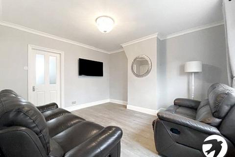 2 bedroom end of terrace house to rent, Willow Road, Dartford, Kent, DA1