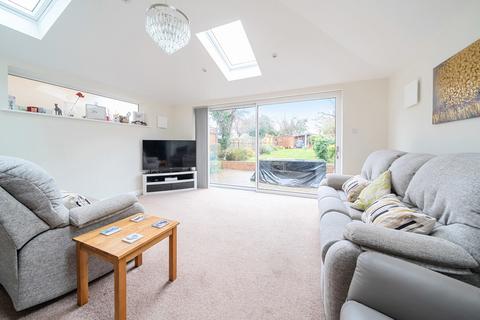 13 Bateman Road, Croxley Green, Rickmansworth, WD3 3BL