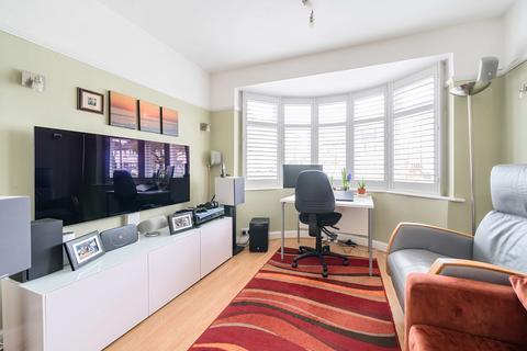 13 Bateman Road, Croxley Green, Rickmansworth, WD3 3BL