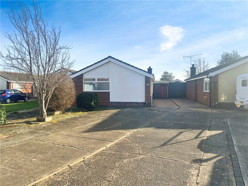 Newbourne Gardens, Felixstowe, Suffolk 3 bed bungalow for sale £280,000