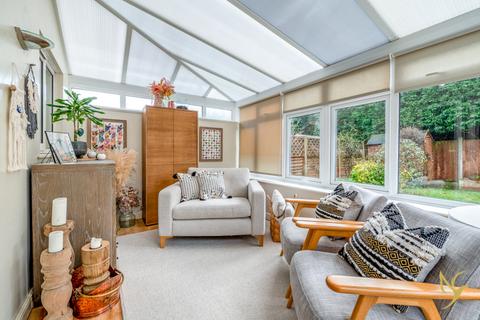 24 Alton Road, Worcester, WR5 3RL
