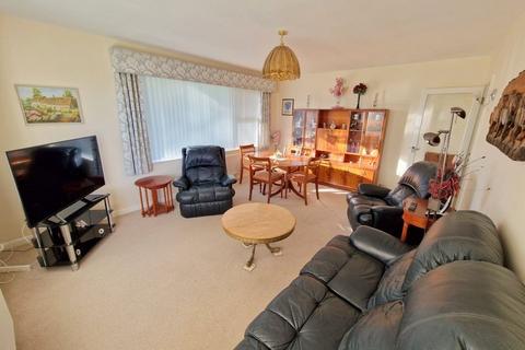 2 bedroom ground floor flat for sale, Douglas Avenue, Exmouth, EX8 2HA