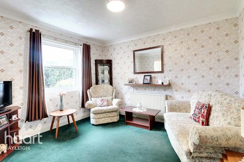 1 bedroom flat for sale, Hockley Road, Rayleigh