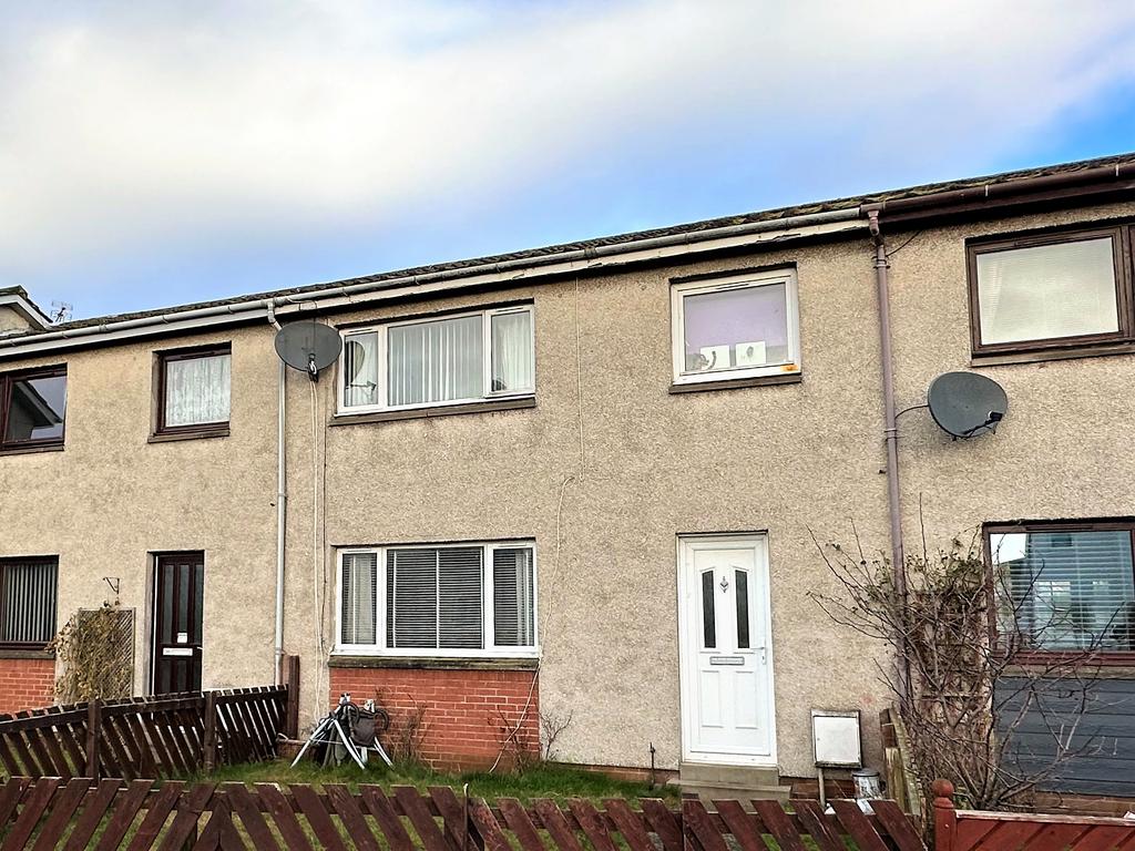 Ravensby Road, Carnoustie, DD7 3 bed terraced house £120,000