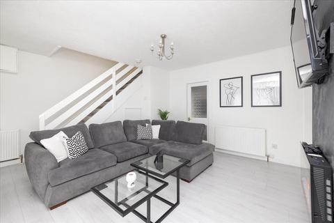 75 Charles Street, Penicuik, EH26 0HJ