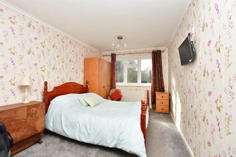 2 bedroom semi-detached bungalow for sale - Ashley Close, Minster-On-Sea, Sheerness, Kent