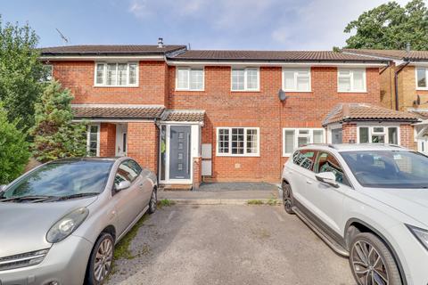 14 Squirrel Drive, Southampton, SO19 8SY