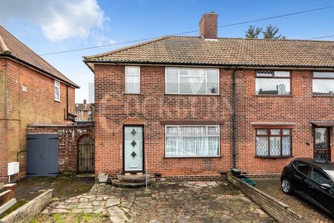 168 Dunkery Road, London, SE9 4HS