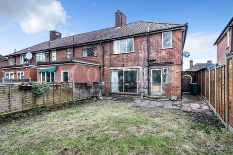 168 Dunkery Road, London, SE9 4HS