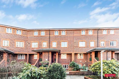 2 bedroom flat for sale, Broadley Terrace, Marylebone